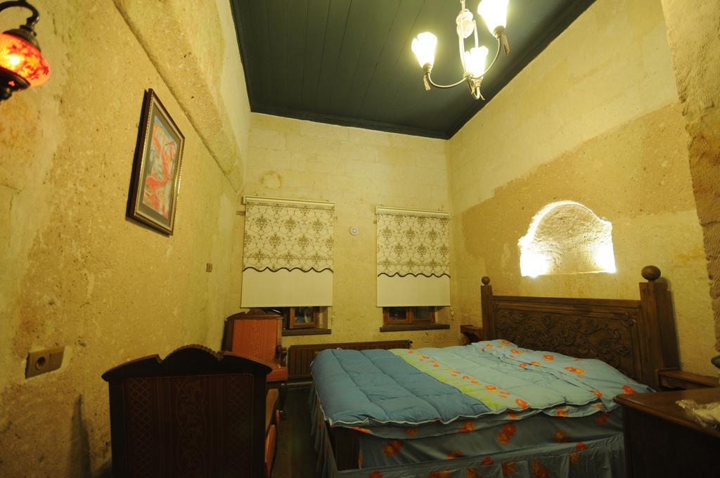 אורגופ Kardesler Cave Hotel חדר תמונה